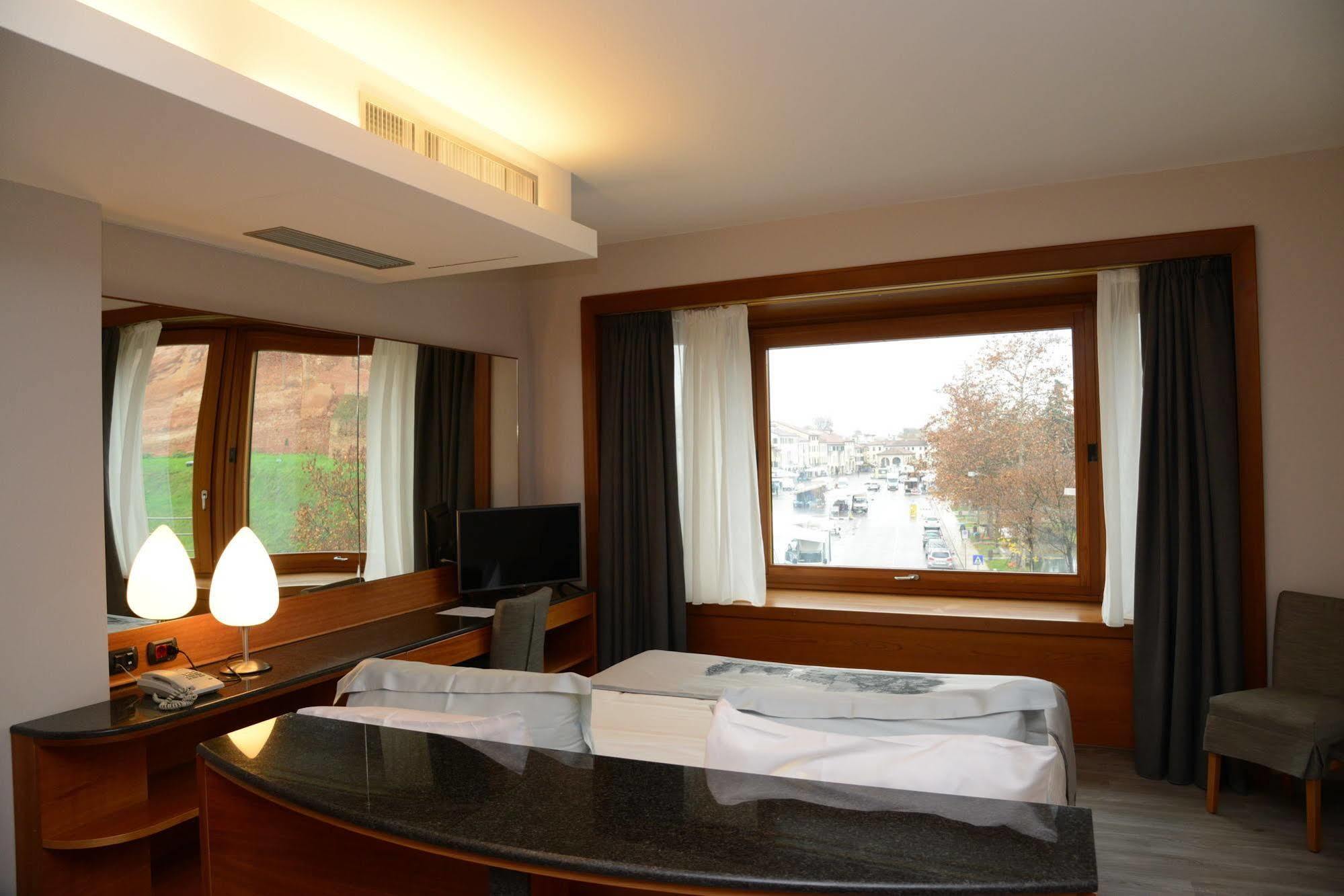Albergo Roma, BW Signature Collection Castelfranco Veneto Zewnętrze zdjęcie